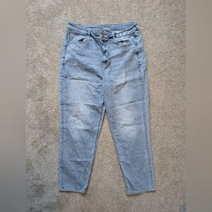 American Eagle Outfitters Light Blue Straight Leg Jeans